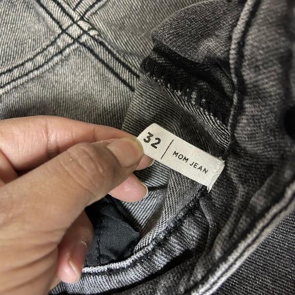 PACSUN Mom Jean 32 - Picture 4 of 5